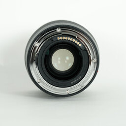 Panasonic LUMIX S 50mm F1.8 Panasonic LUMIX S 50mm F1.8