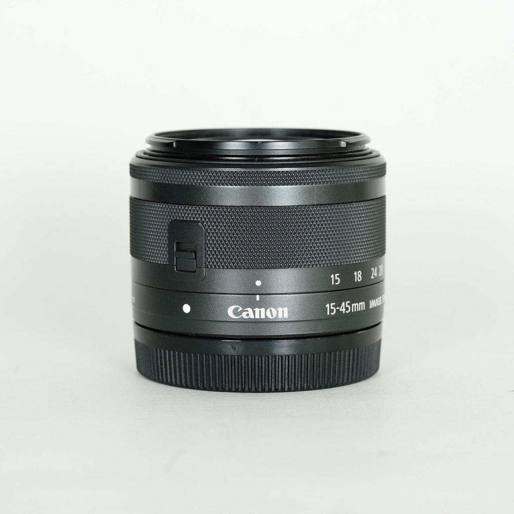 EF-M15-45mm F3.5-6.3 IS STM [グラファイト] 中古価格比較