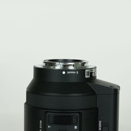 SONY E PZ 18-200mm F3.5-6.3 OSS SELP18200 SONY E PZ 18-200mm F3.5-6.3 OSS SELP18200