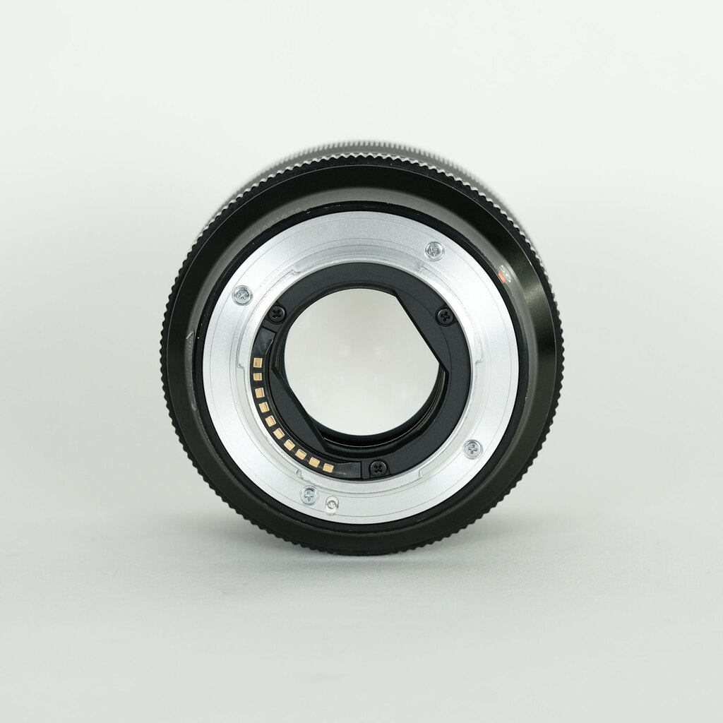 FUJIFILM XF56mmF1.2 R FUJIFILM XF56mmF1.2 R