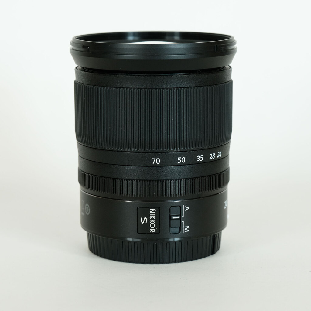 Nikon NIKKOR Z 24-70mm f/4 S Nikon NIKKOR Z 24-70mm f/4 S