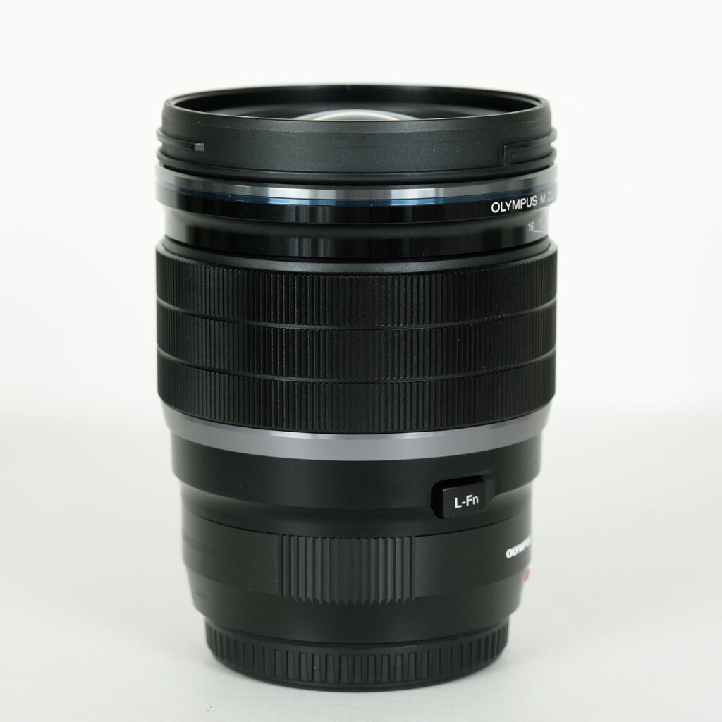 OLYMPUS M.ZUIKO DIGITAL ED 17mm F1.2 PRO