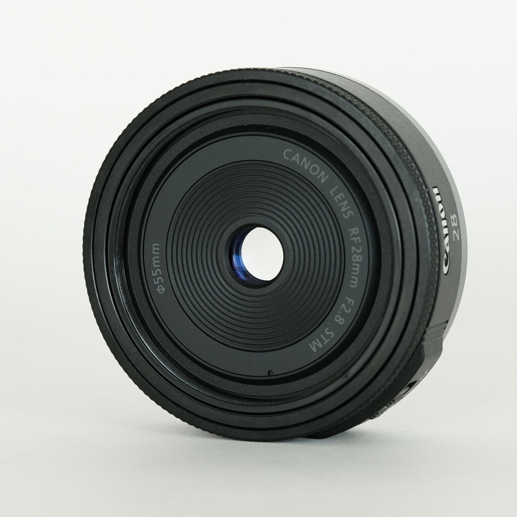 Canon RFレンズ／RF28mm F2.8 STM 極美品・送料込おまけ有り 新品)Canon (キヤノン) RF28mm F2.8 STM（商品ID：4549292219487