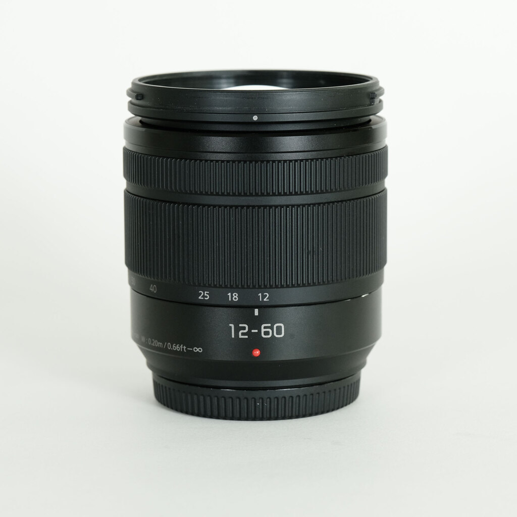 Panasonic LUMIX G VARIO 12-60mm / F3.5-5.6 ASPH. / POWER O.I.S. Panasonic LUMIX G VARIO 12-60mm / F3.5-5.6 ASPH. / POWER O.I.S.