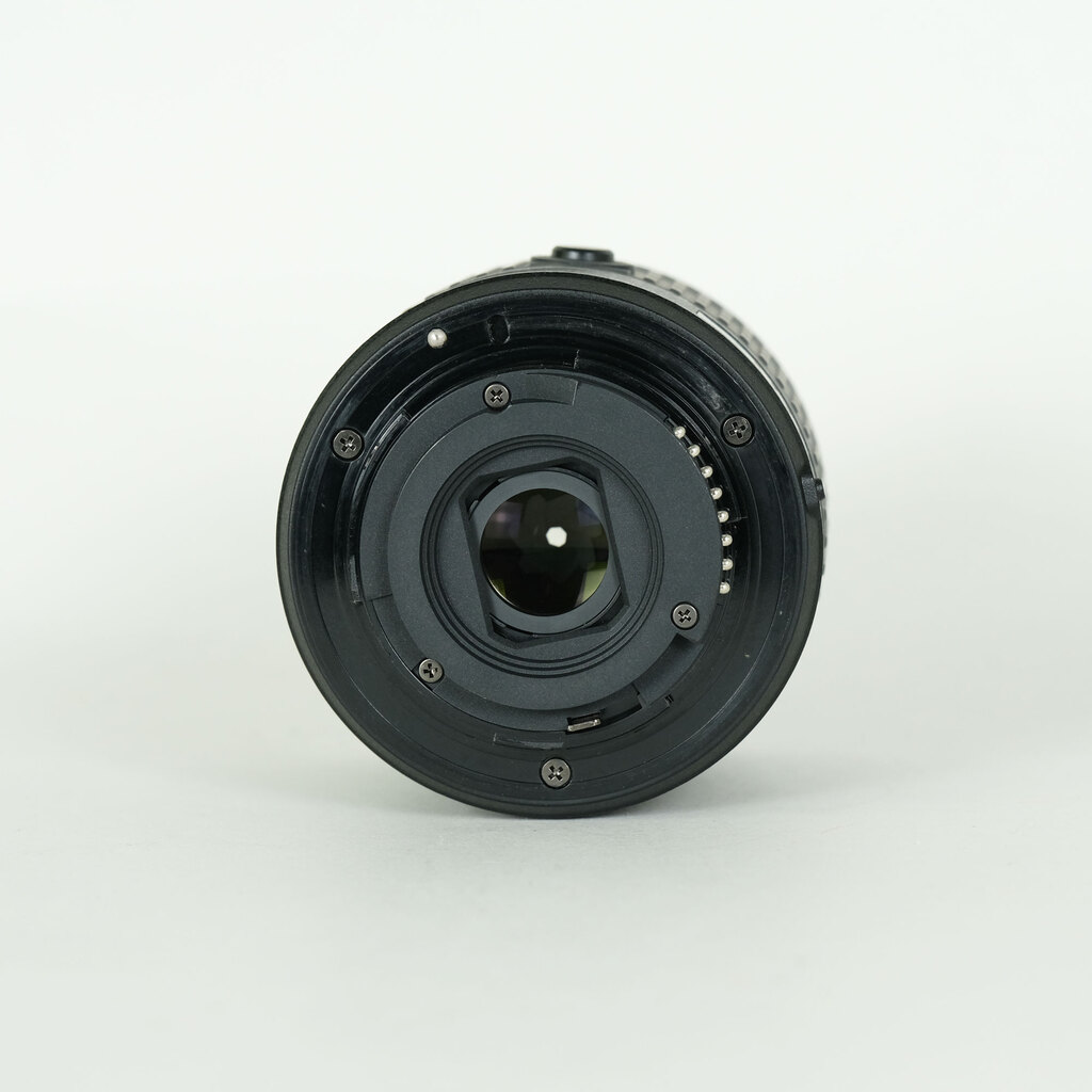 Nikon AF-P DX NIKKOR 18-55mm F3.5-5.6G VR