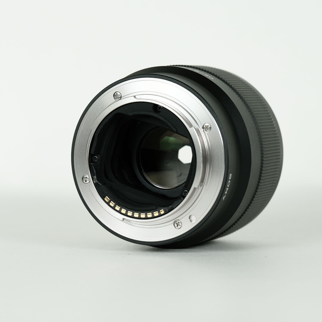 SONY FE 50mm F1.8 SEL50F18Fの出品 | ONE SCENE（ワンシーン）