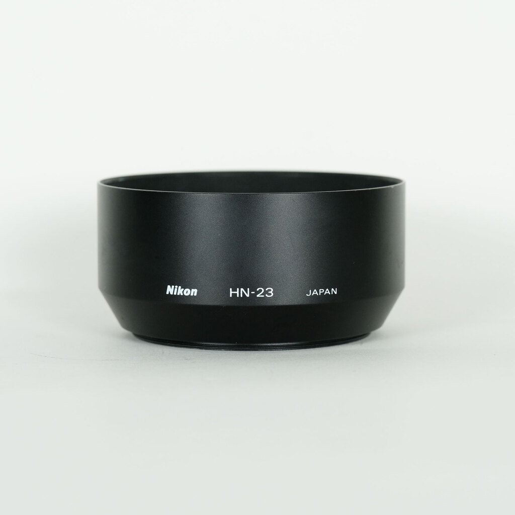 Nikon Ai AF Nikkor 85mm f/1.8D Nikon Ai AF Nikkor 85mm f/1.8D