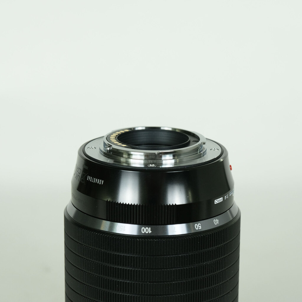 OLYMPUS M.ZUIKO DIGITAL ED 40-150mm F4.0 PRO OLYMPUS M.ZUIKO DIGITAL ED 40-150mm F4.0 PRO