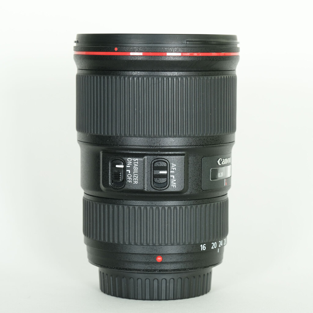 Canon EF16-35mm F4L IS USM Canon EF16-35mm F4L IS USM