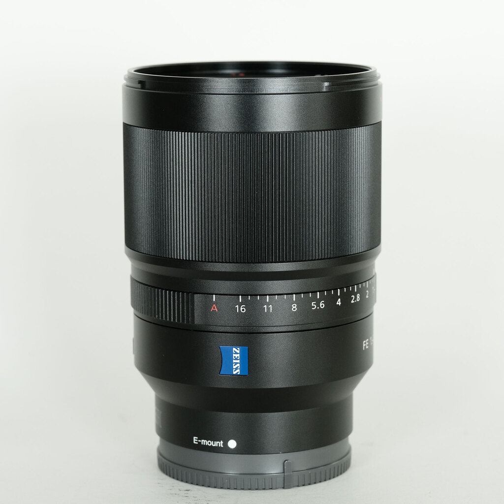 SONY Distagon T* FE 35mm F1.4 ZA SEL35F14Z SONY Distagon T* FE 35mm F1.4 ZA SEL35F14Z