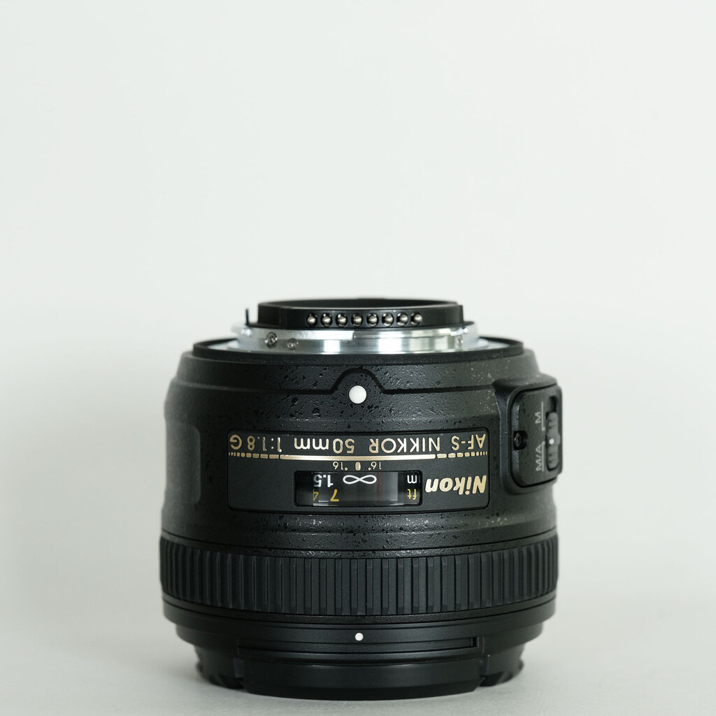 Nikon AF-S NIKKOR 50mm f/1.8G Nikon AF-S NIKKOR 50mm f/1.8G