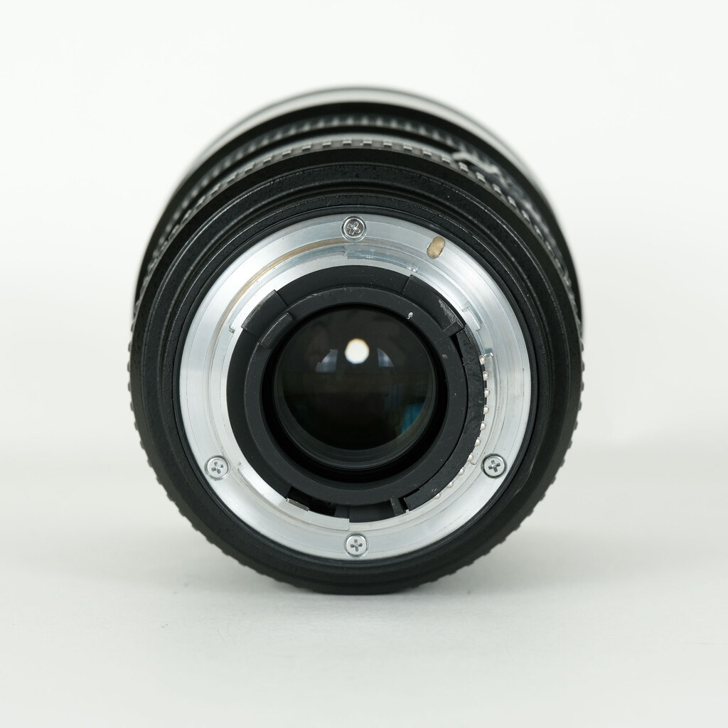 Nikon AF-S DX Zoom-Nikkor 17-55mm f/2.8G IF-EDの出品 | ONE