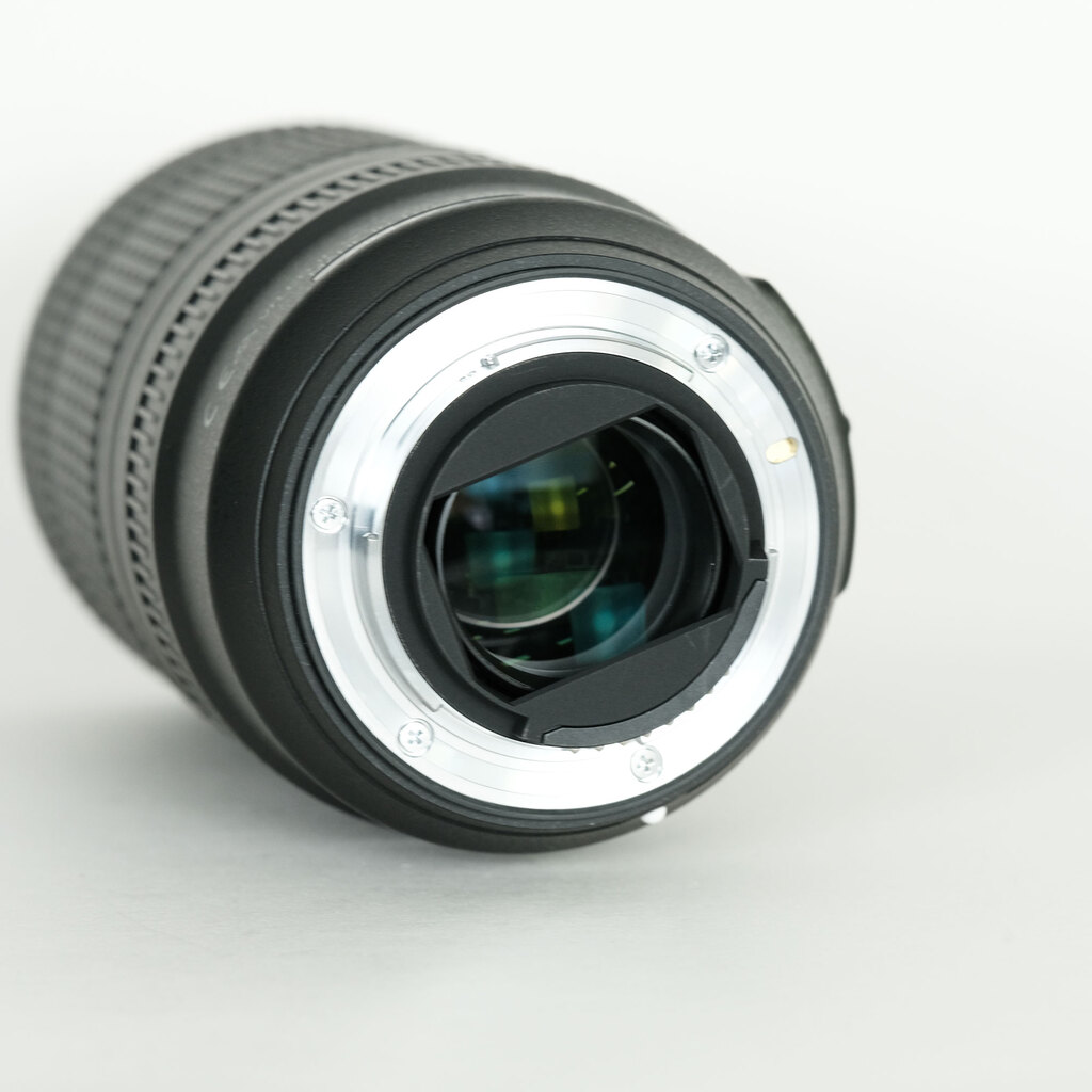 Nikon AF-P NIKKOR 70-300mm f/4.5-5.6E ED VR