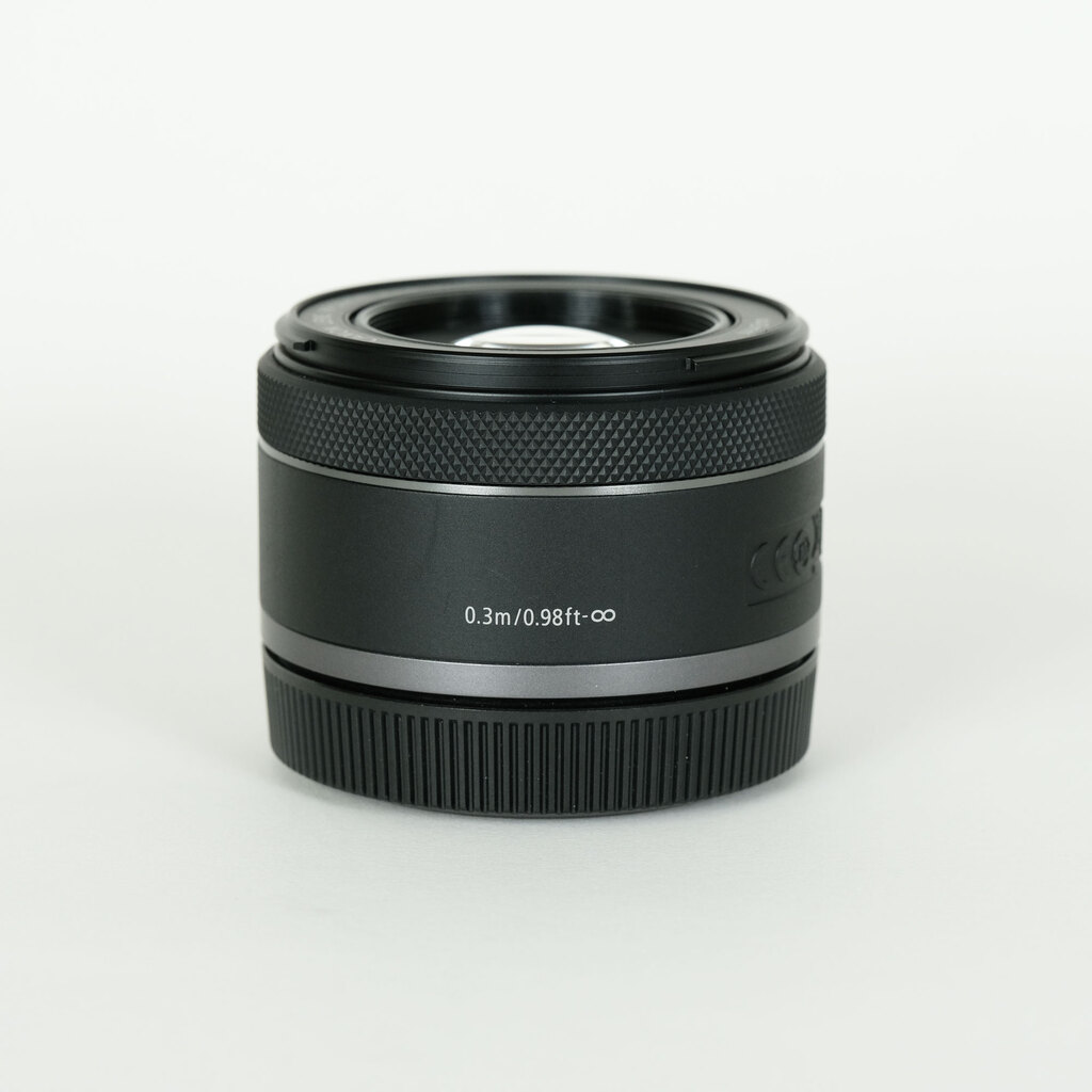 Canon RF50mm F1.8 STM