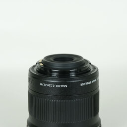 Canon EF-S10-18mm F4.5-5.6 IS STM Canon EF-S10-18mm F4.5-5.6 IS STM