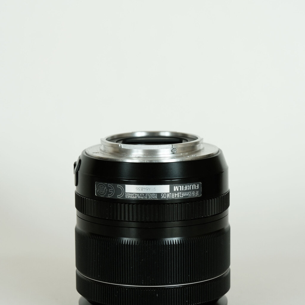 FUJIFILM XF18-55mmF2.8-4 R LM OIS FUJIFILM XF18-55mmF2.8-4 R LM OIS