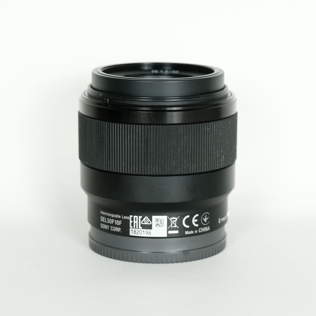 SONY FE 50mm F1.8 SEL50F18F SONY FE 50mm F1.8 SEL50F18F