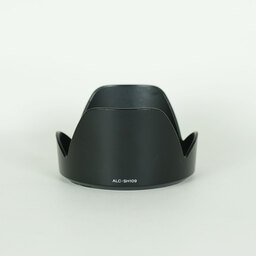 SONY E18-200mm F3.5-6.3 OSS SEL18200