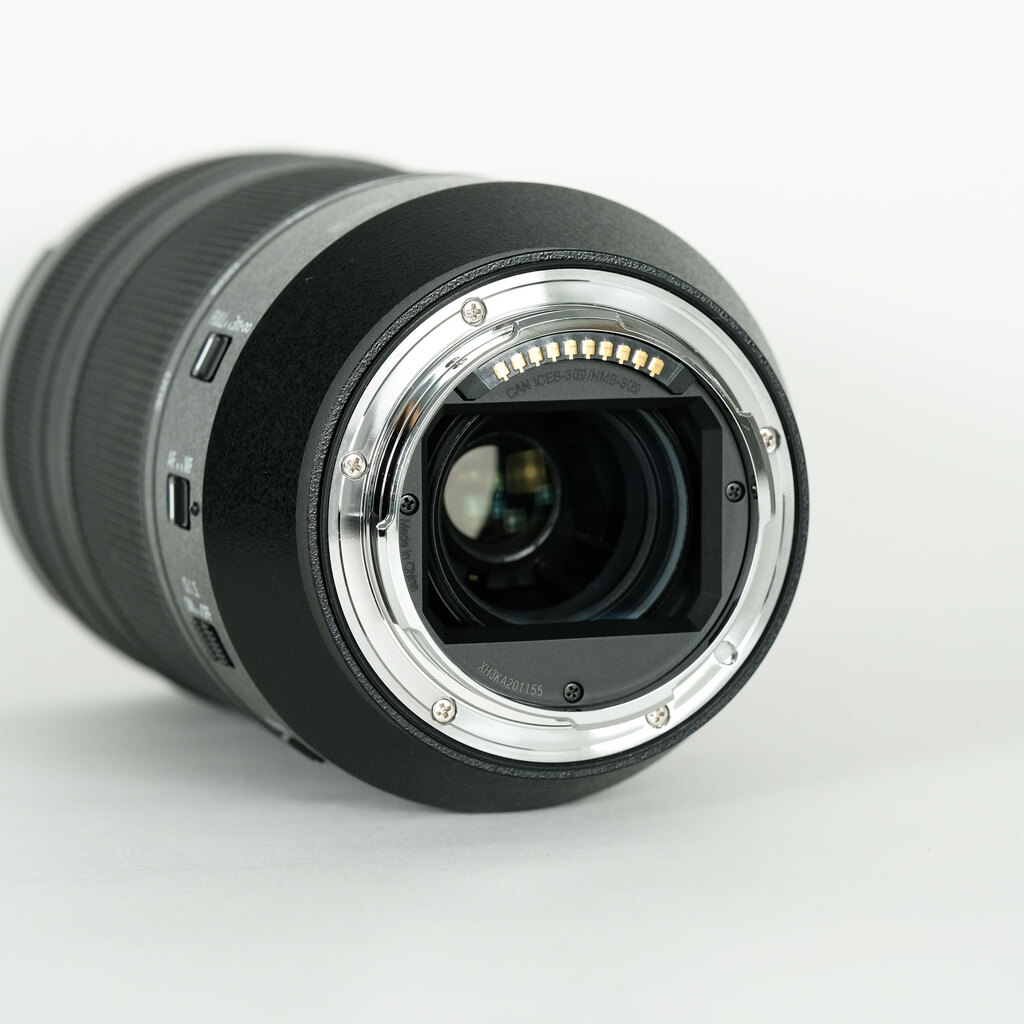 Panasonic LUMIX S 70-300mm F4.5-5.6 MACRO O.I.S.