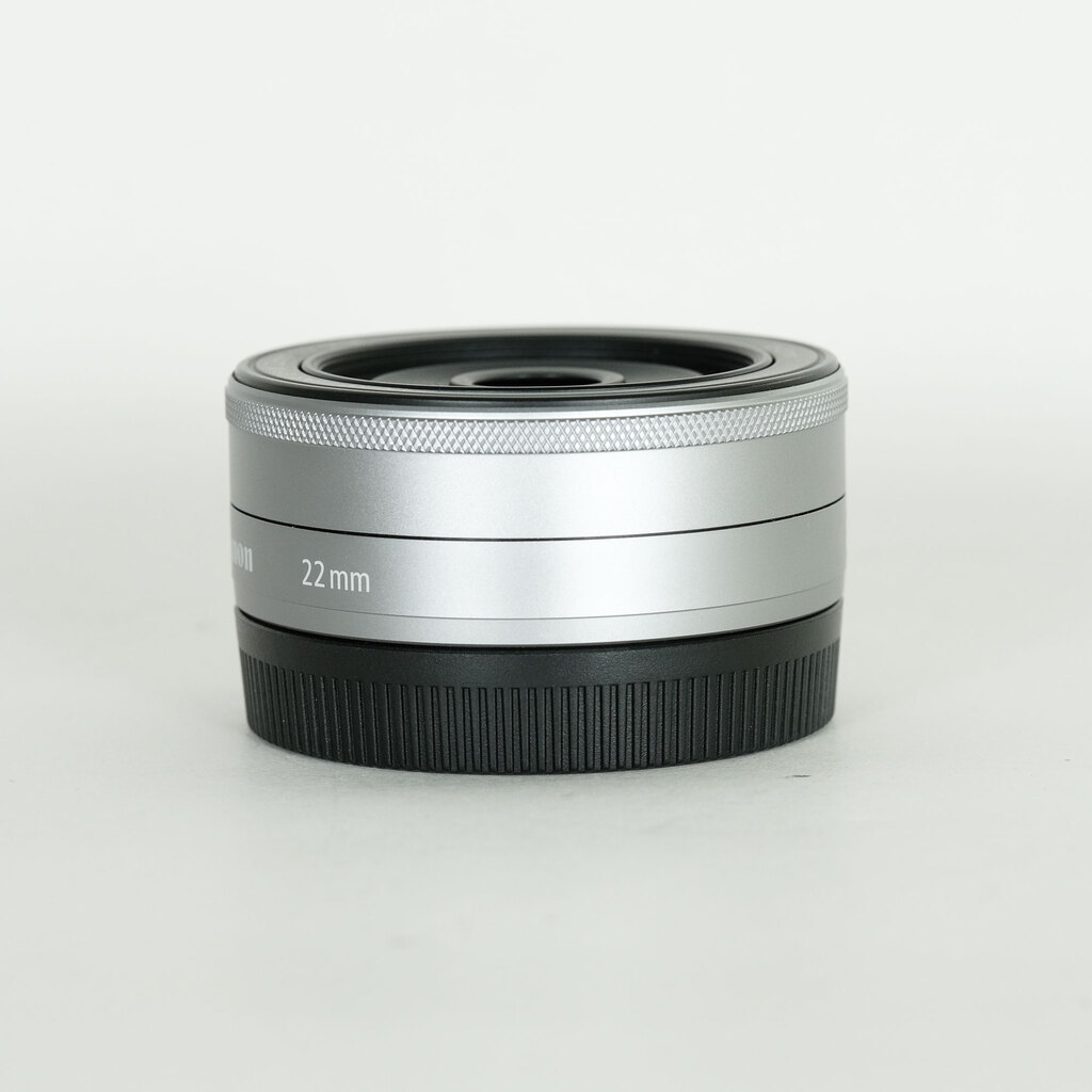 Canon EF-M22mm F2 STM