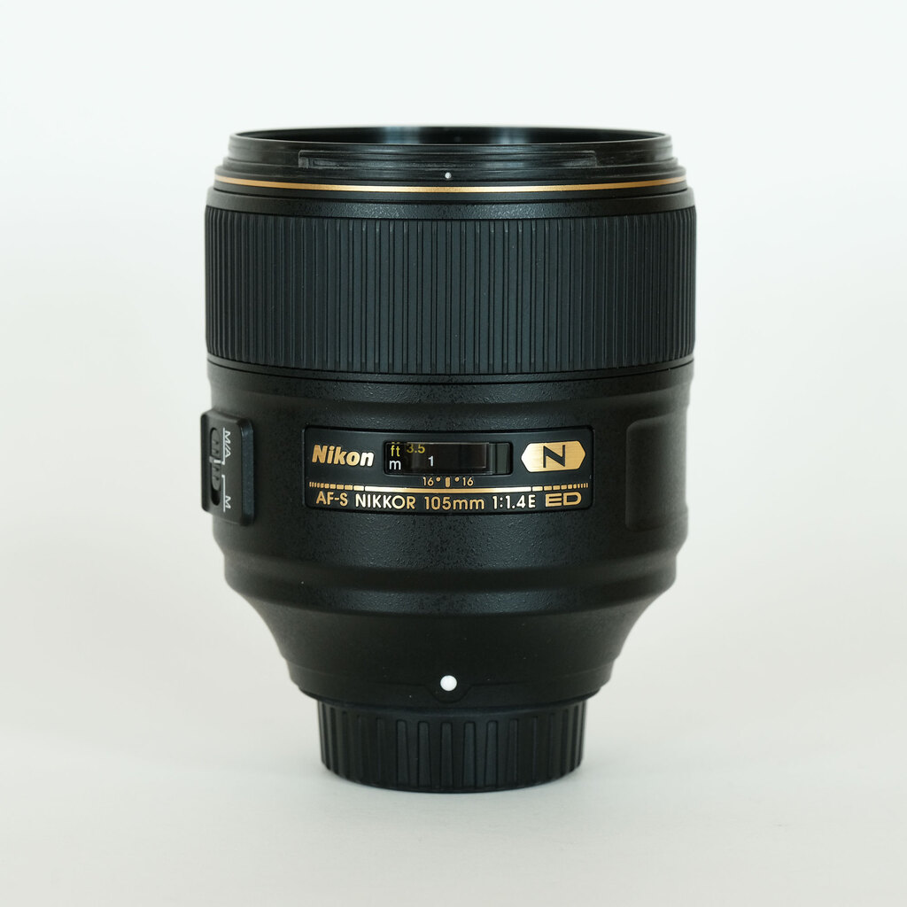 Nikon AF-S NIKKOR 105mm f/1.4E ED Nikon AF-S NIKKOR 105mm f/1.4E ED