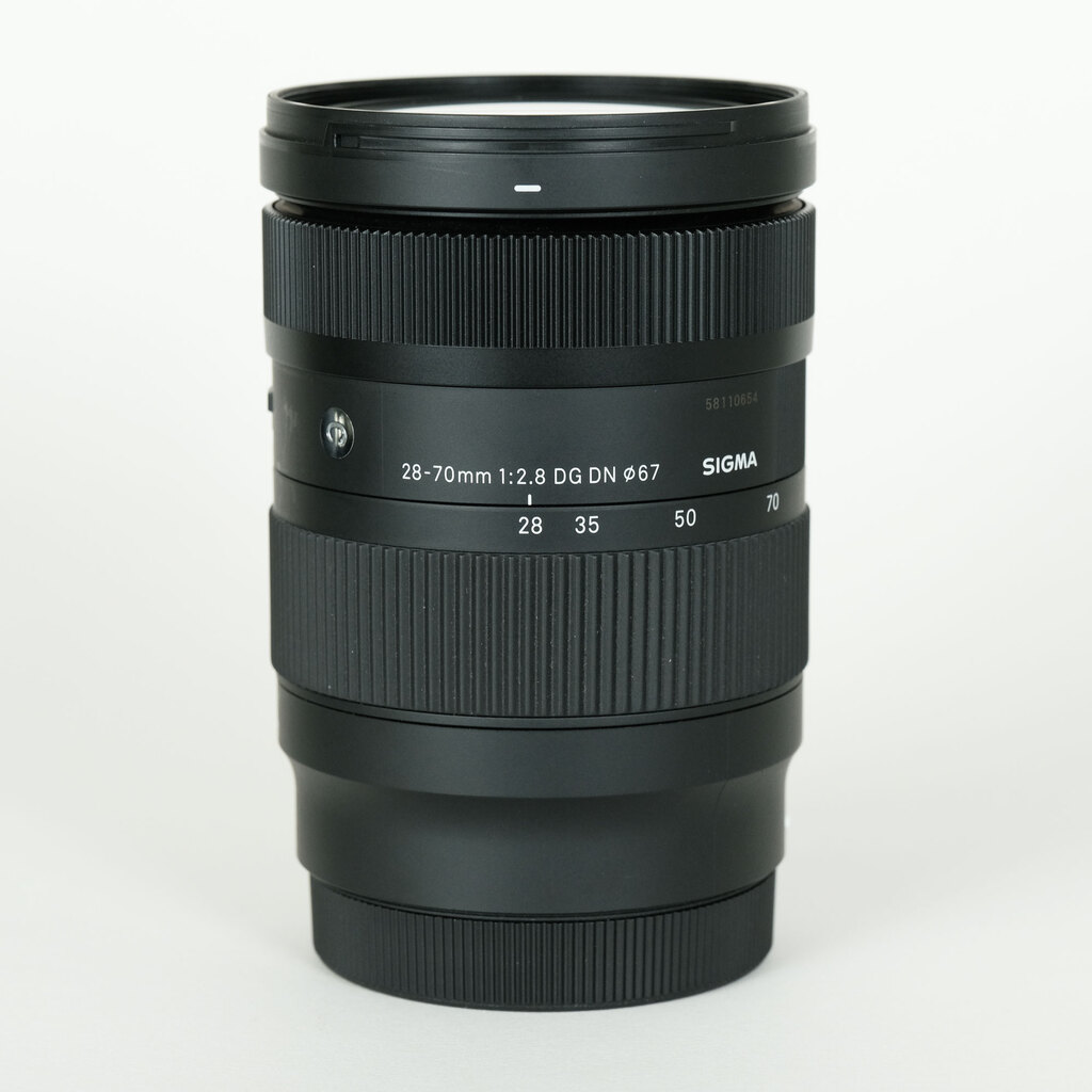 28-70mm F2.8 DG DN [ライカL用] 中古価格比較 - 価格.com