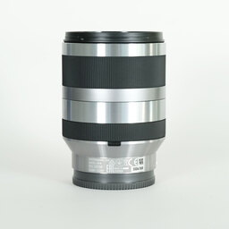 SONY E18-200mm F3.5-6.3 OSS SEL18200