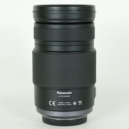 Panasonic LUMIX G VARIO 100-300mm / F4.0-5.6 / POWER O.I.S.