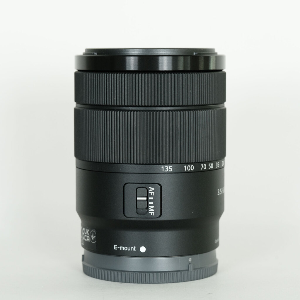 SONY E 18-135mm F3.5-5.6 OSS SEL18135
