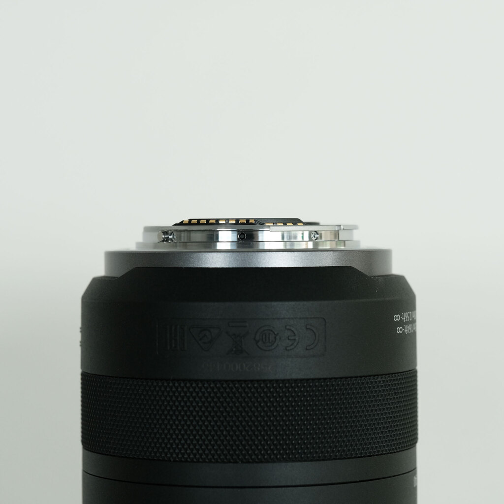 Canon RF24-240mm F4-6.3 IS USM Canon RF24-240mm F4-6.3 IS USM