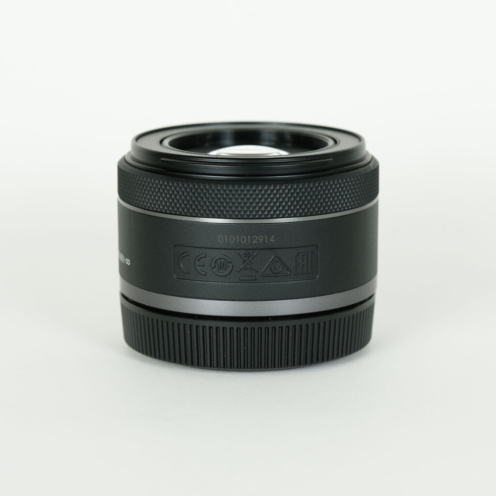 Canon RF50mm F1.8 STM