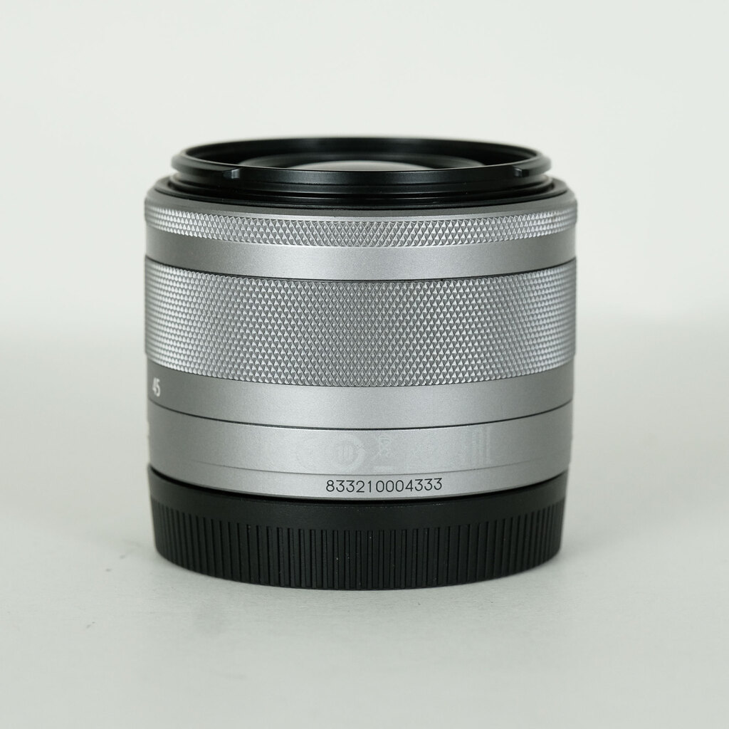 Canon EF-M15-45mm F3.5-6.3 IS STM Canon EF-M15-45mm F3.5-6.3 IS STM