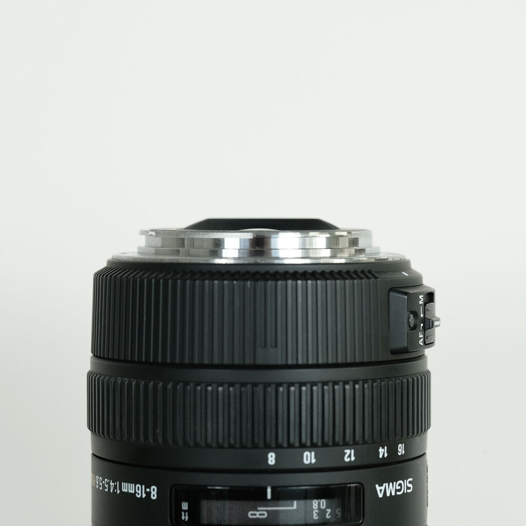 SIGMA 8-16mm F4.5-5.6DC HSM (キヤノンEF用) SIGMA 8-16mm F4.5-5.6DC HSM (キヤノンEF用)