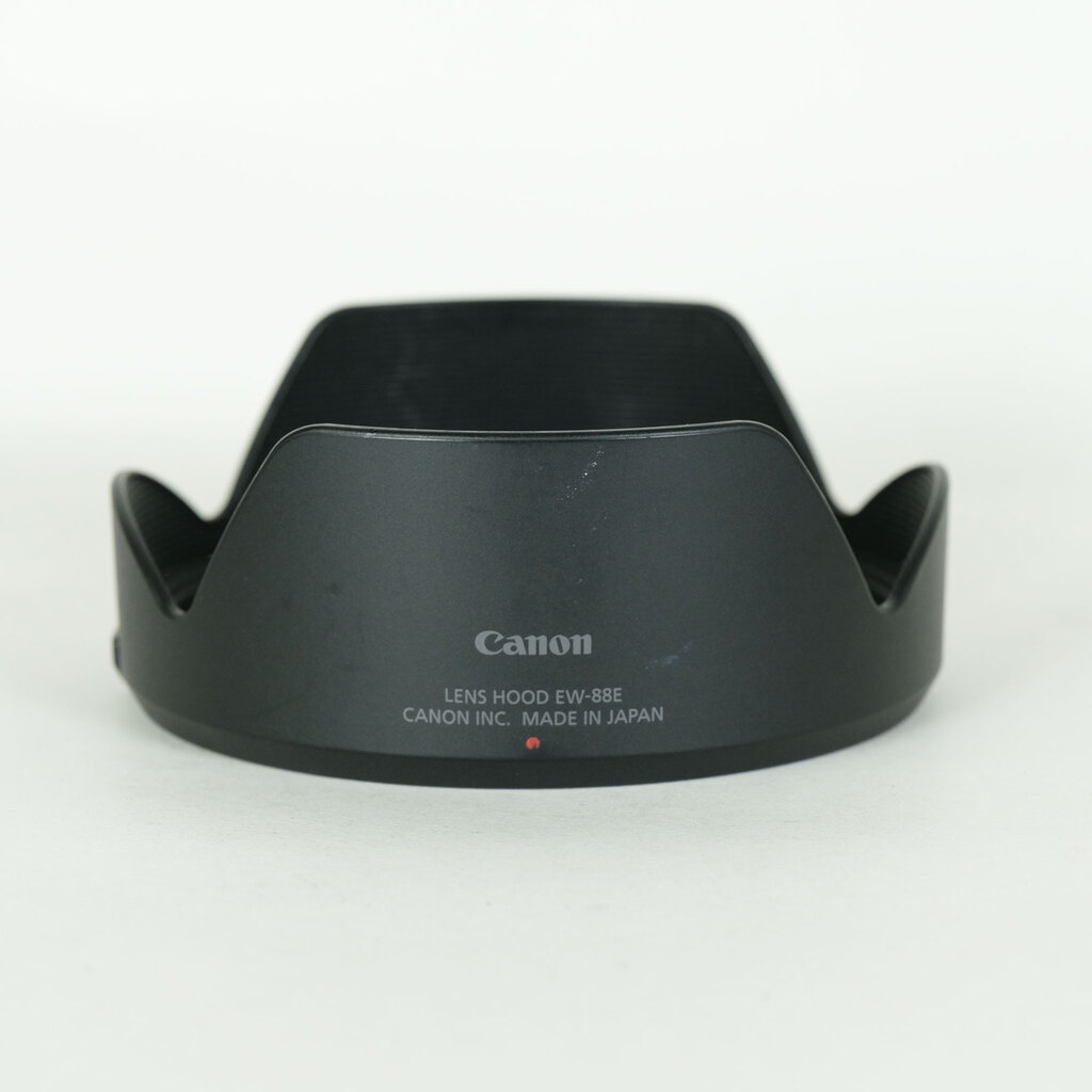 Canon RF24-70mm F2.8 L IS USM Canon RF24-70mm F2.8 L IS USM