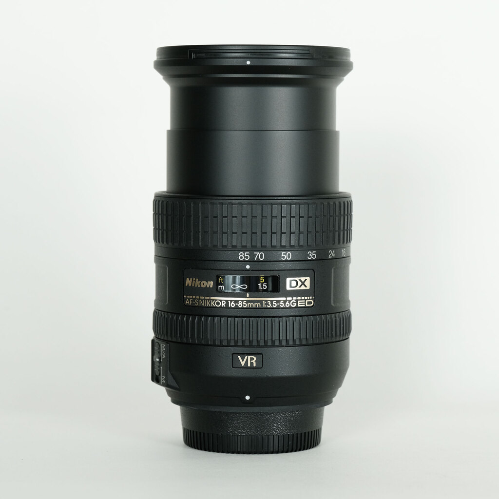 Nikon AF-S DX NIKKOR 16-85mm F3.5-5.6G ED VR