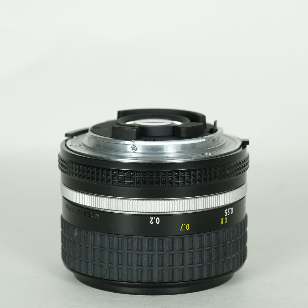 Nikon Ai Nikkor 28mm F2.8S Nikon Ai Nikkor 28mm F2.8S