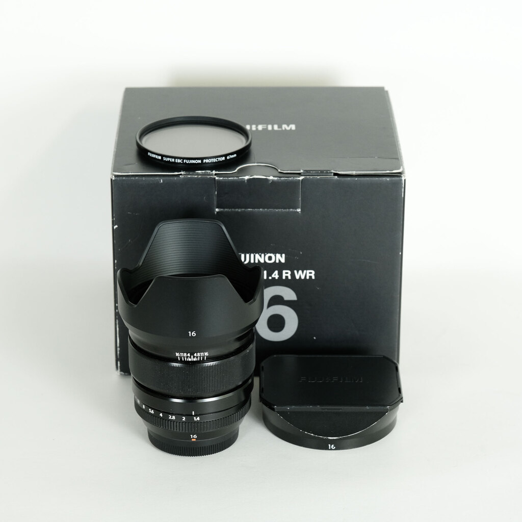 FUJIFILM XF16mmF1.4 R WR FUJIFILM XF16mmF1.4 R WR