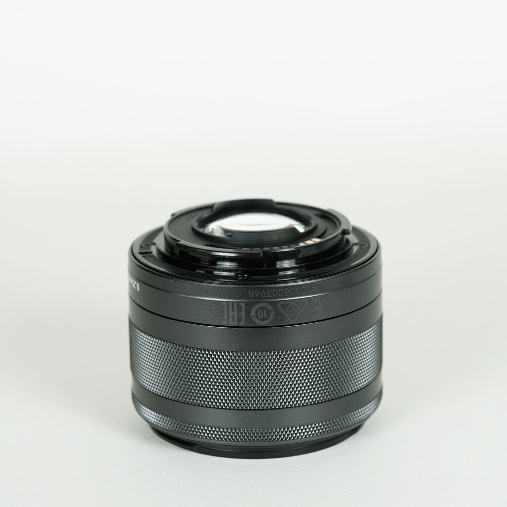 Canon EF-M15-45mm F3.5-6.3 IS STM Canon EF-M15-45mm F3.5-6.3 IS STM