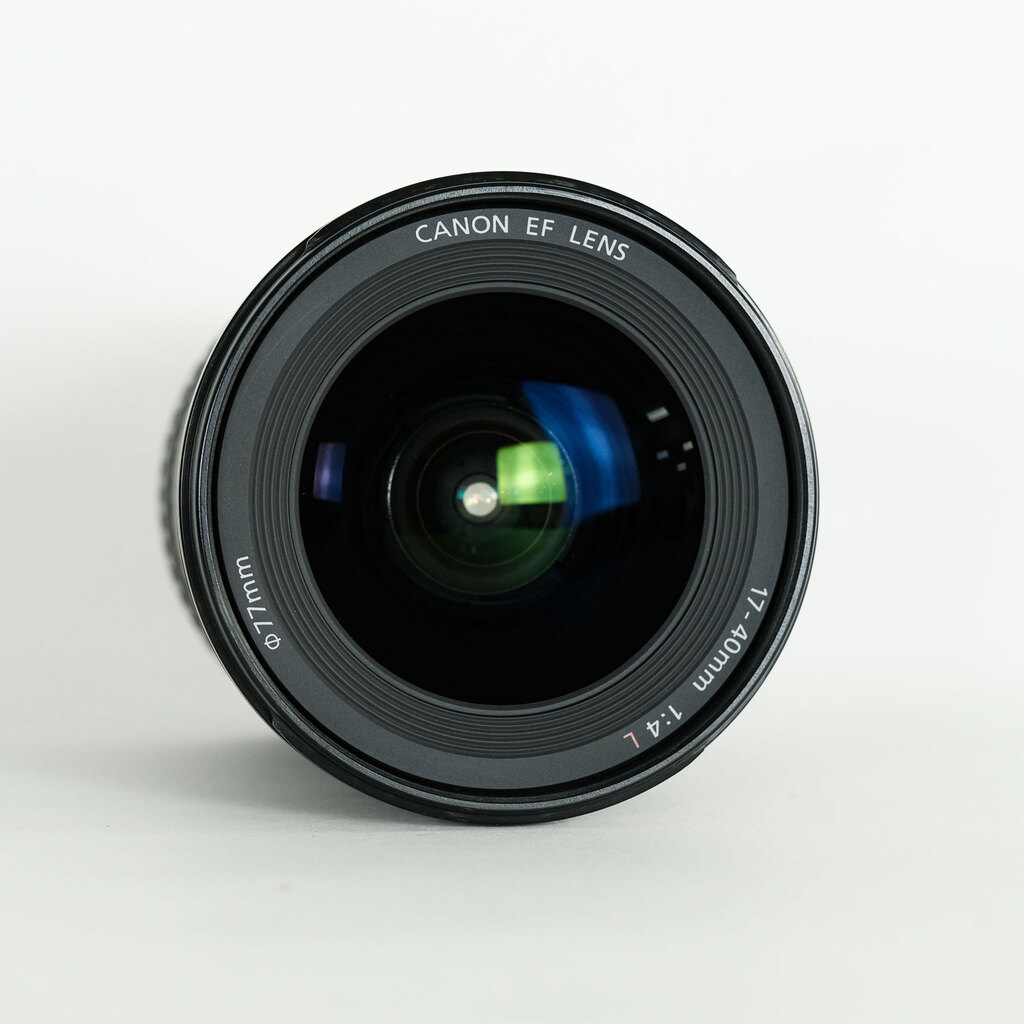 Canon EF17-40mm F4L USM Canon EF17-40mm F4L USM
