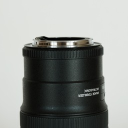 Canon EF100mm F2.8Lマクロ IS USM