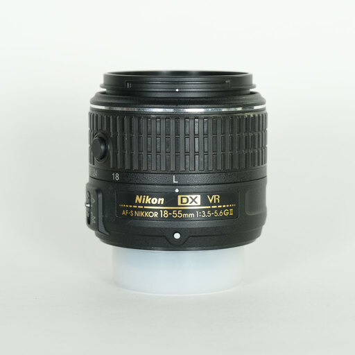 Nikon AF-S DX NIKKOR 18-55mm f3.5-5.6G VR II