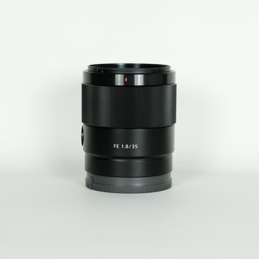 SONY FE 35mm F1.8 SEL35F18F SONY FE 35mm F1.8 SEL35F18F