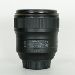 Nikon AF-S NIKKOR 35mm f/1.4G Nikon AF-S NIKKOR 35mm f/1.4G