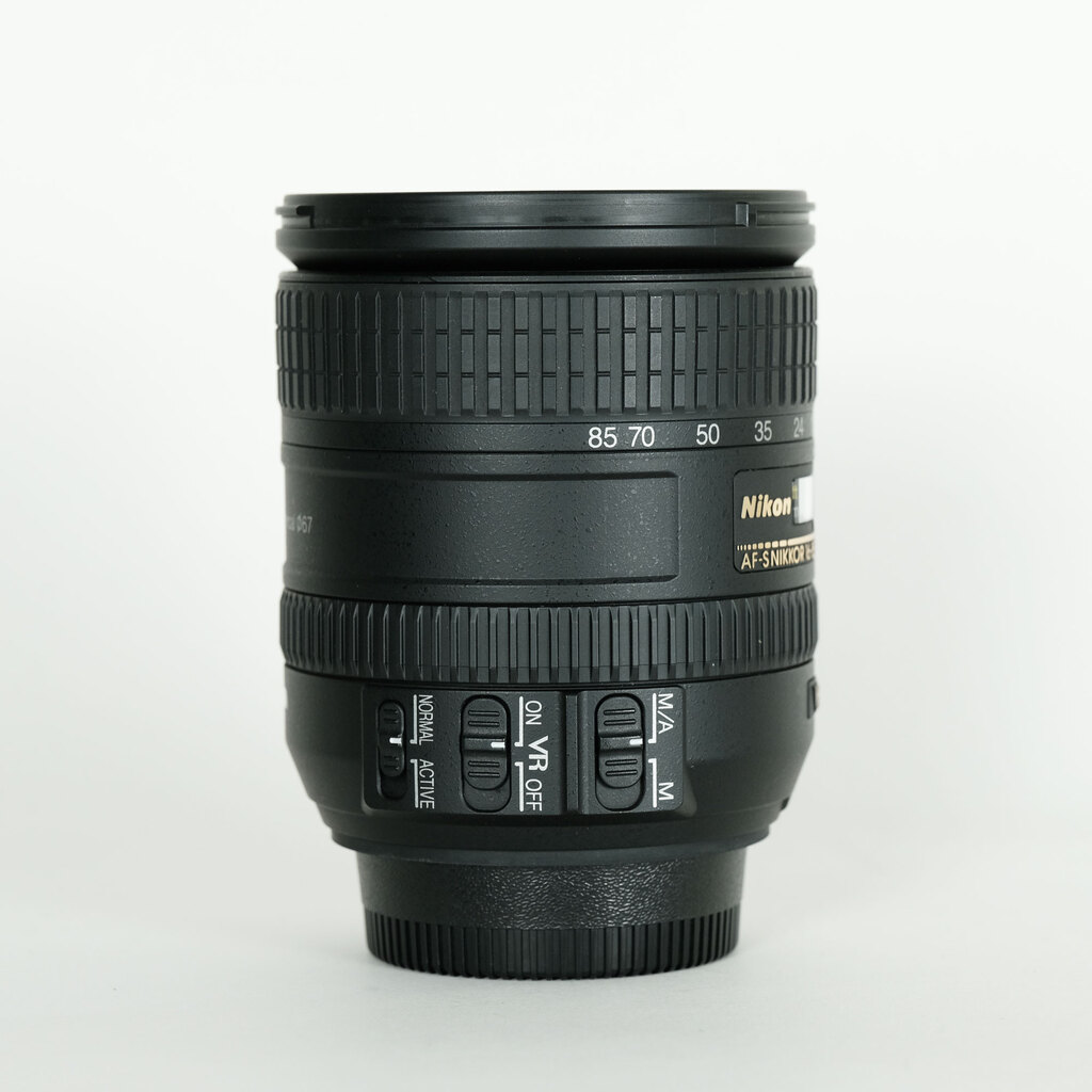 Nikon AF-S DX NIKKOR 16-85mm F3.5-5.6G ED VR