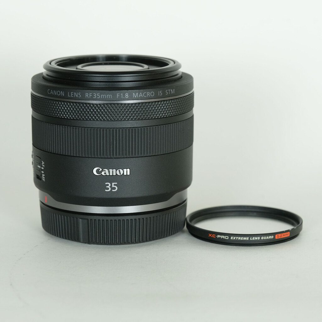 Canon RF35mm F1.8 MACRO IS STM