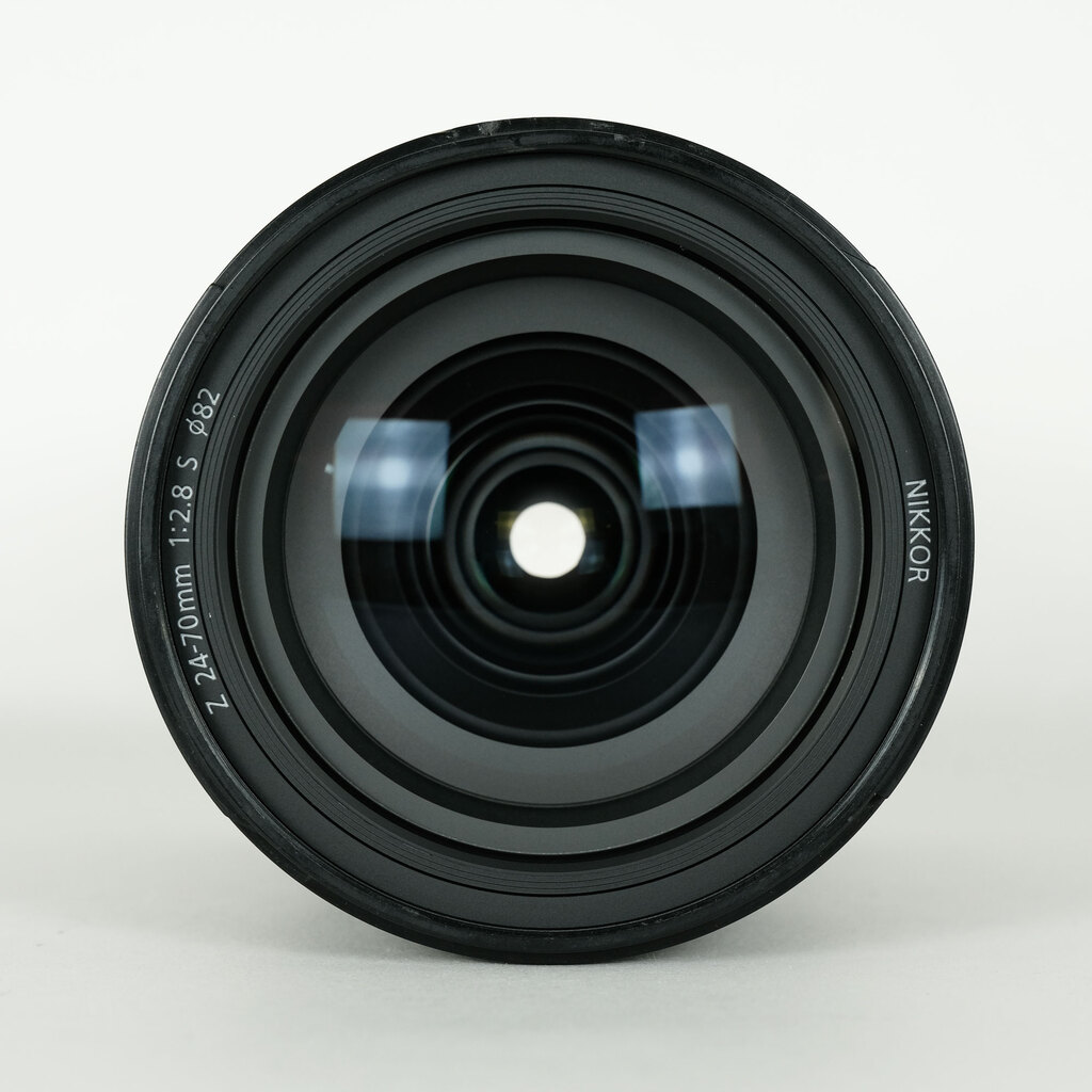 Nikon NIKKOR Z 24-70mm f/2.8 S Nikon NIKKOR Z 24-70mm f/2.8 S