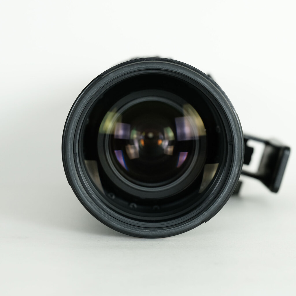 Nikon AF-S NIKKOR 70-200mm F2.8 G ED VR II Nikon AF-S NIKKOR 70-200mm F2.8 G ED VR II