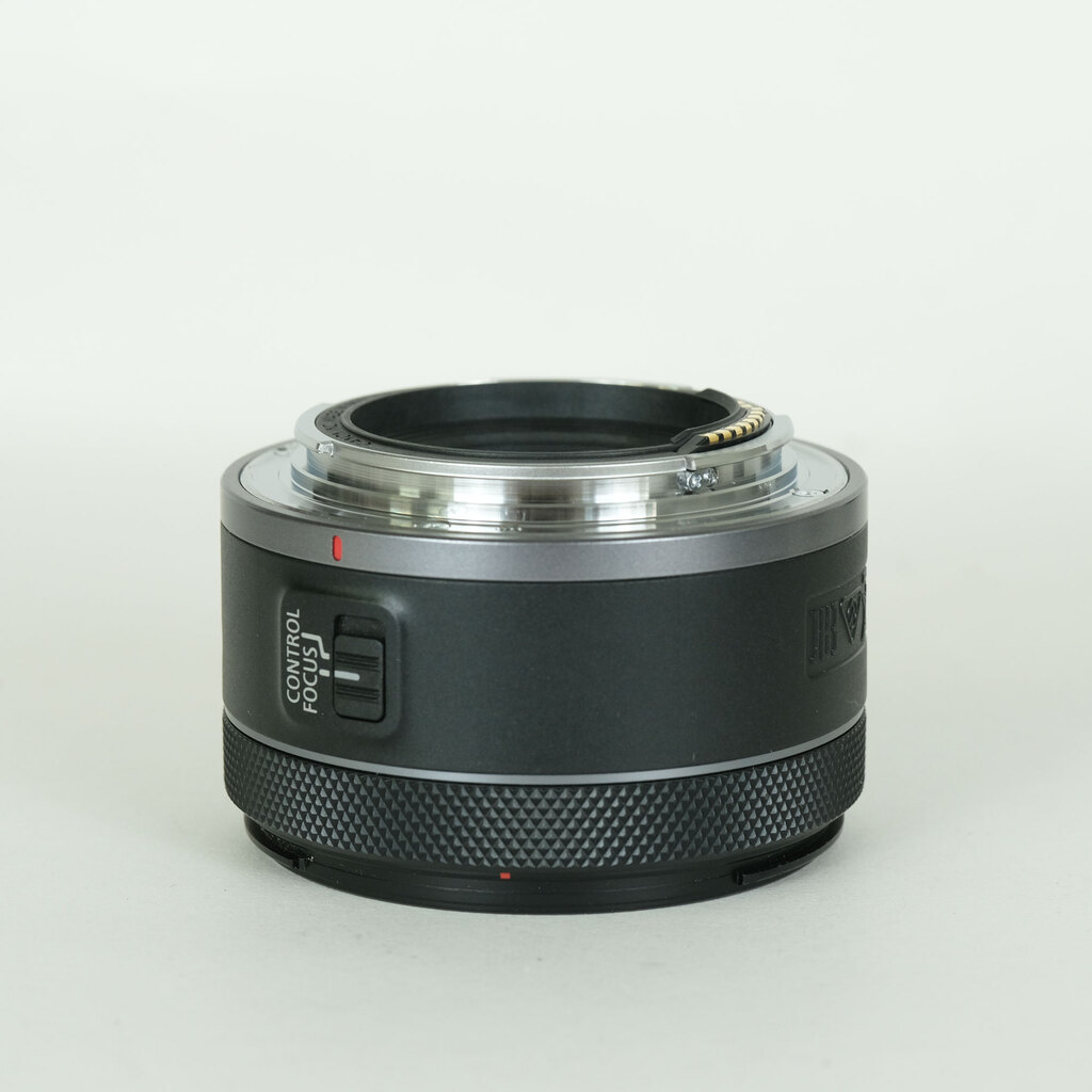 Canon RF50mm F1.8 STM