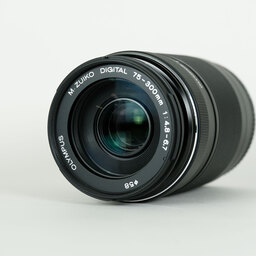 OLYMPUS M.ZUIKO DIGITAL ED 75-300mm F4.8-6.7 II OLYMPUS M.ZUIKO DIGITAL ED 75-300mm F4.8-6.7 II