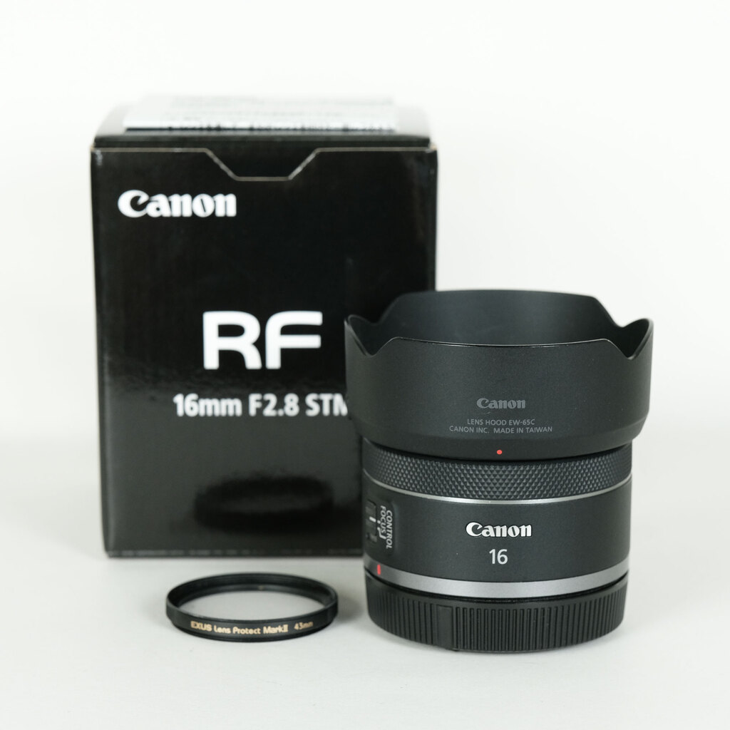 RF16mm f2.8 STM ほぼ未使用 Canon RF16mm F2.8 STMの出品 | ONE SCENE（ワンシーン）